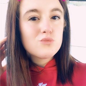 Meet your Posher, Fayth